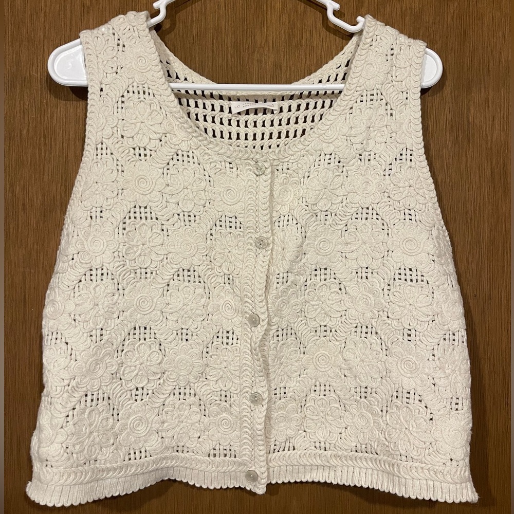 LC Lauren Conrad Cream Floral crochet vest